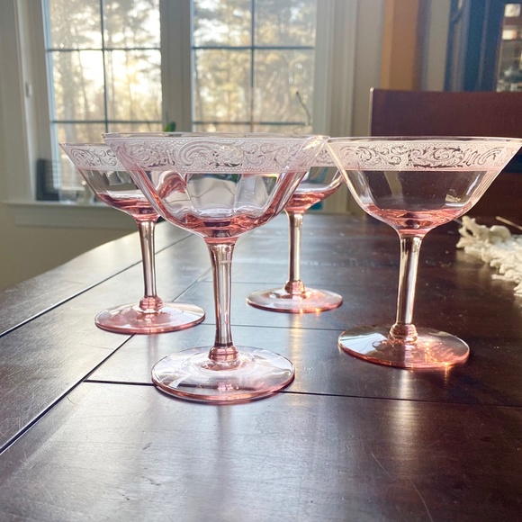 Set of 4 VTG Pink Depression Glasses Optic Panel